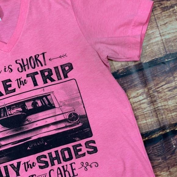Life Is Short Graphic Tee Shirt - Picture 4 of 5
